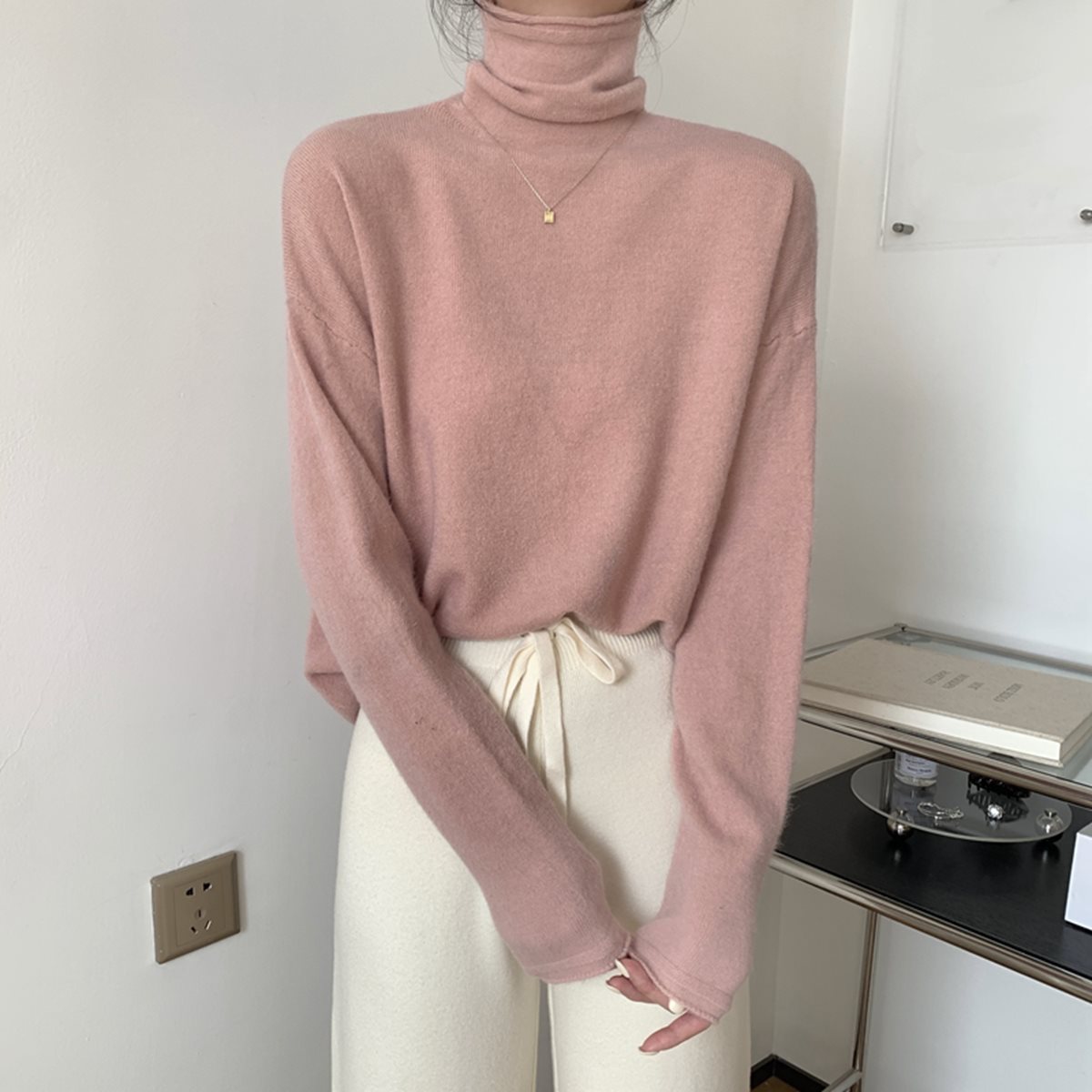 Korean Style High Collar Soft Glutinous Velvet Bottoming Sweater